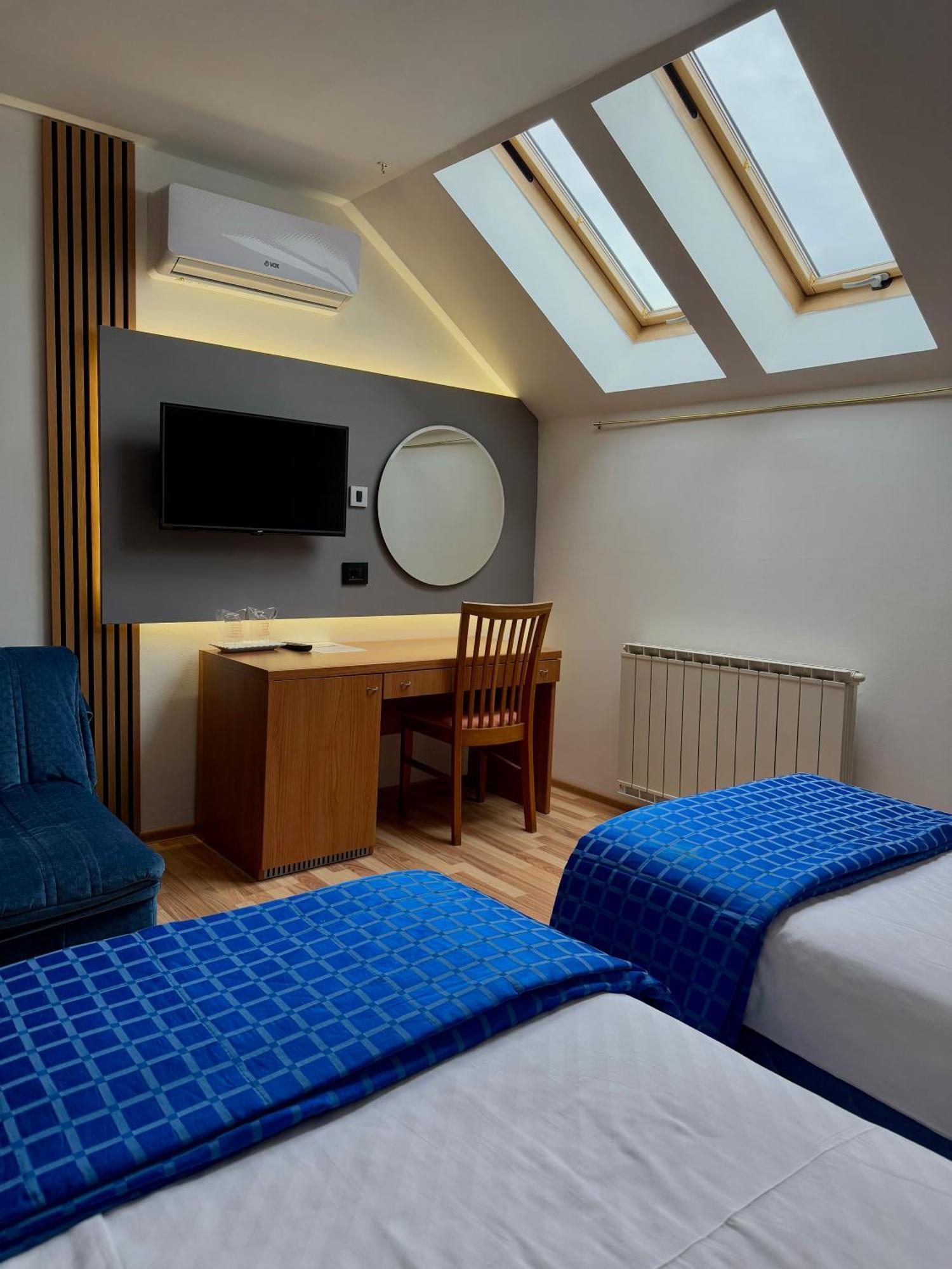 Motel M Vlasenica Εξωτερικό φωτογραφία