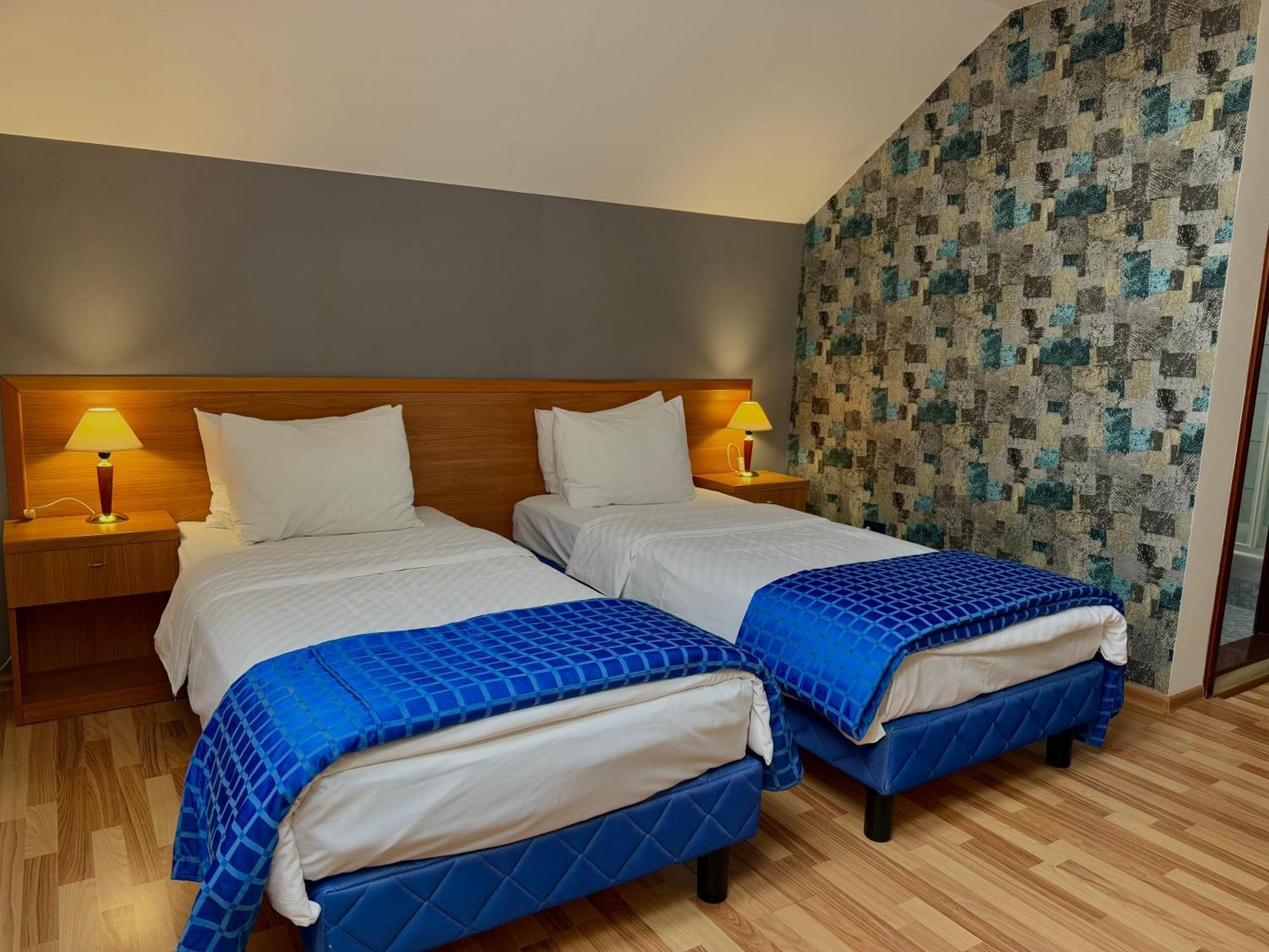 Motel M Vlasenica Εξωτερικό φωτογραφία