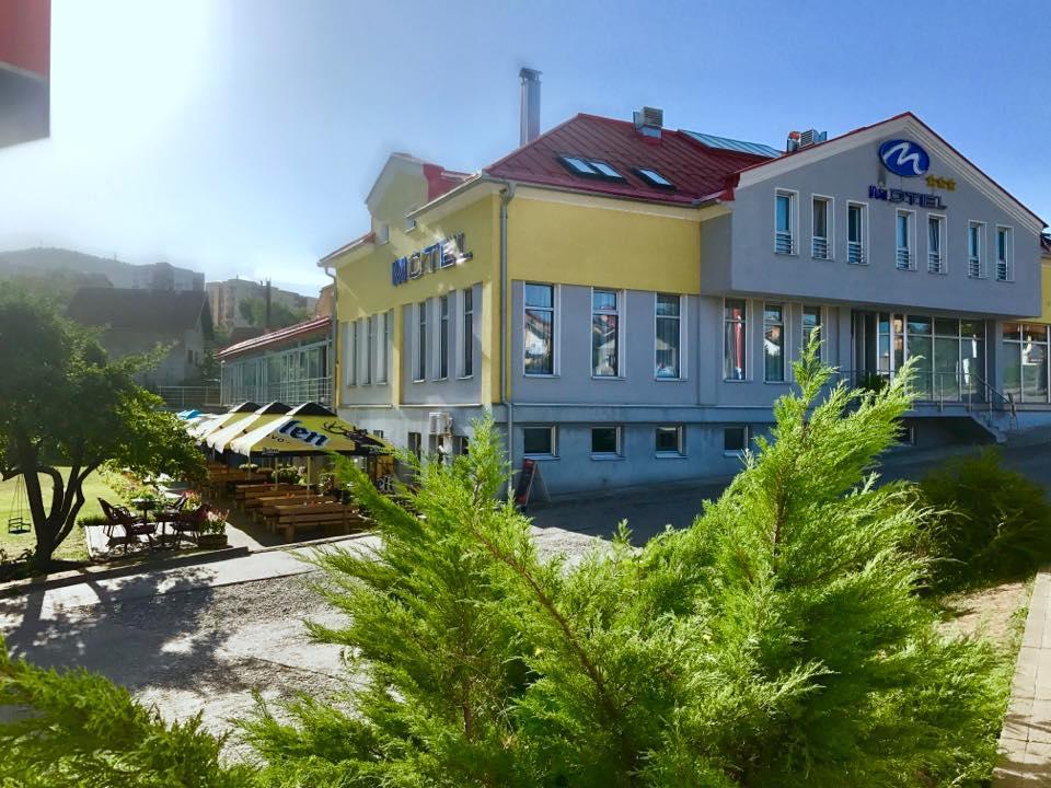 Motel M Vlasenica Εξωτερικό φωτογραφία